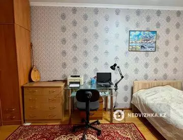 2-комнатная квартира, этаж 17 из 22, 67 м², миниатюра 12