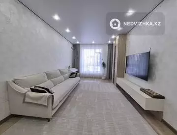 4-комнатная квартира, этаж 2 из 12, 133 м²