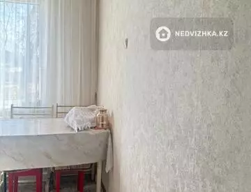 3-комнатная квартира, этаж 2 из 5, 59 м², миниатюра 6