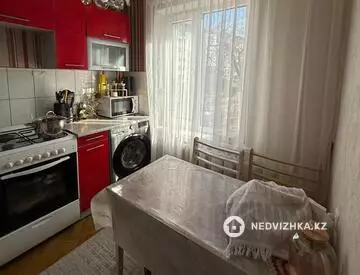 3-комнатная квартира, этаж 2 из 5, 59 м²