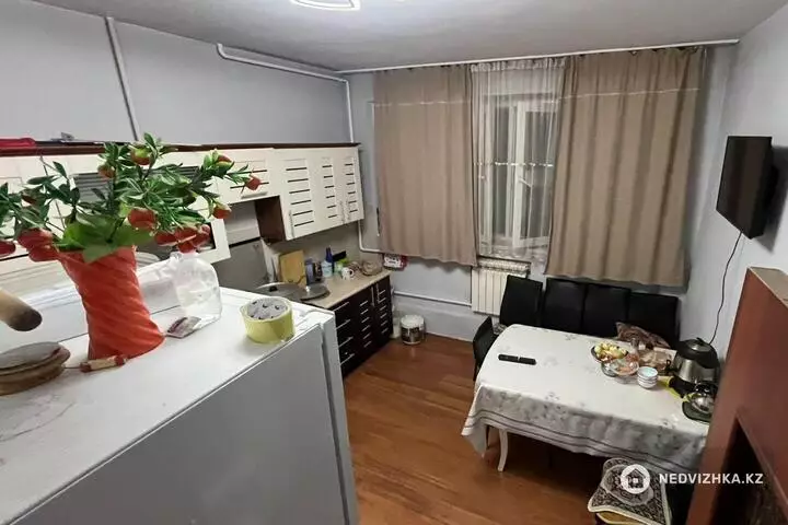 3-комнатная квартира, этаж 6 из 9, 67 м²