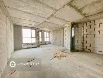 3-бөлмелі пәтер, қабат 13 барлық қабат саны 13, 82 м², 7-нобай