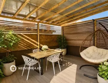 3-комнатная квартира, этаж 2 из 2, 100 м², миниатюра 3