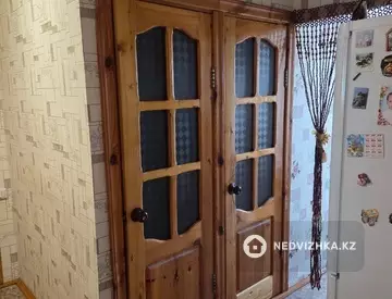 2-комнатная квартира, этаж 3 из 5, 49 м²