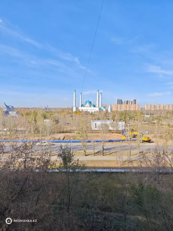 4-комнатная квартира, этаж 4 из 9, 76 м², фотография 5