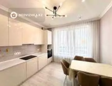 2-комнатная квартира, этаж 1 из 9, 40 м², миниатюра 1