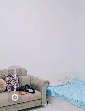 2-комнатная квартира, этаж 1 из 9, 40 м², миниатюра 9