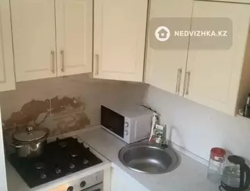 2-комнатная квартира, этаж 4 из 5, 42 м², миниатюра 8
