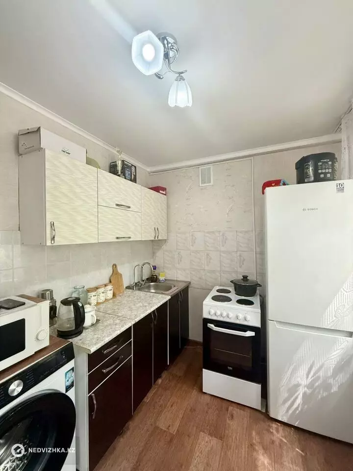 2-комнатная квартира, этаж 2 из 5, 50 м²