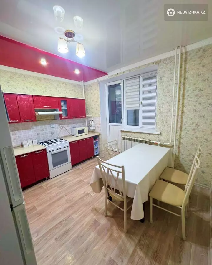 2-комнатная квартира, этаж 1 из 4, 57 м², фотография 5