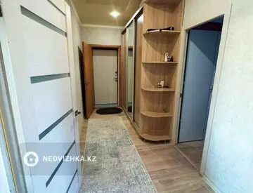 2-комнатная квартира, этаж 1 из 4, 57 м², миниатюра 7
