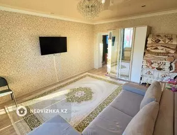 2-комнатная квартира, этаж 1 из 4, 57 м², миниатюра 9
