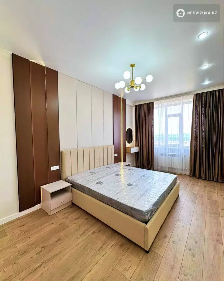 2-комнатная квартира, этаж 7 из 9, 70 м², фотография 2