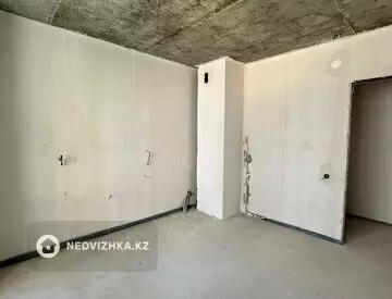 2-комнатная квартира, этаж 2 из 9, 64 м², миниатюра 11