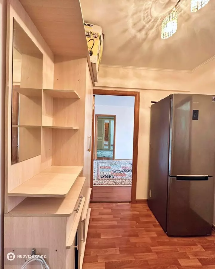 3-комнатная квартира, этаж 2 из 5, 58 м², фотография 5