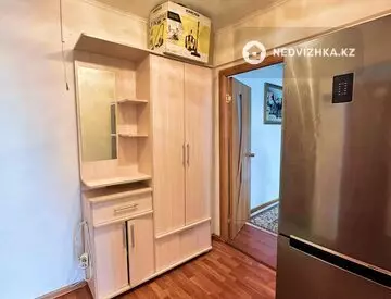 3-комнатная квартира, этаж 2 из 5, 58 м², миниатюра 10