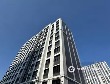 1-комнатная квартира, этаж 9 из 17, 35 м²