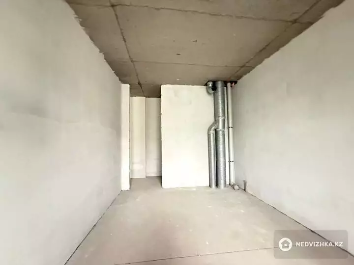 2-комнатная квартира, этаж 9 из 9, 66 м², фотография 4