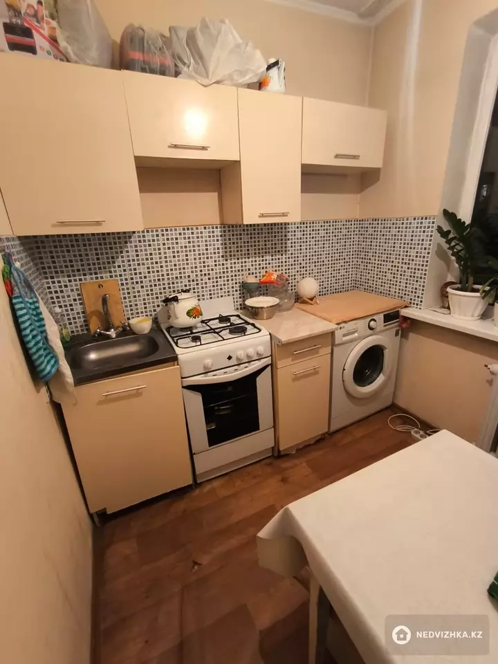 1-комнатная квартира, этаж 5 из 5, 32 м², фотография 3