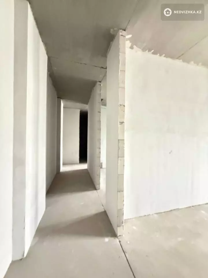 3-комнатная квартира, этаж 12 из 12, 87 м²
