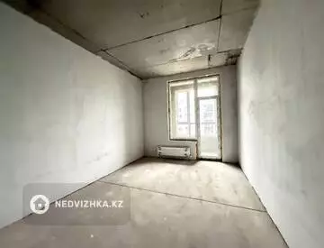 3-комнатная квартира, этаж 12 из 12, 87 м², миниатюра 6