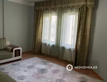 3-комнатная квартира, этаж 9 из 18, 110 м²