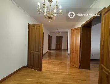 3-комнатная квартира, этаж 3 из 8, 190 м², миниатюра 5