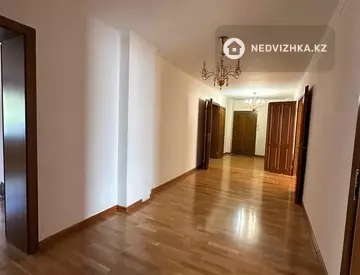 3-комнатная квартира, этаж 3 из 8, 190 м², миниатюра 6