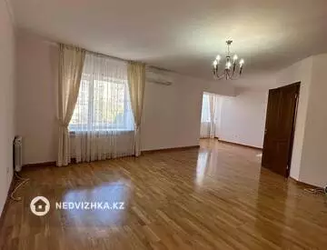 3-комнатная квартира, этаж 3 из 8, 190 м², миниатюра 8