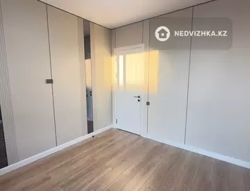 2-комнатная квартира, этаж 8 из 9, 53 м²