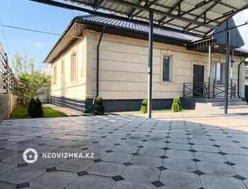 4-комнатный дом, 5 соток, 145 м²