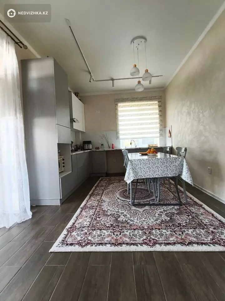 4-комнатный дом, 5 соток, 145 м², фотография 4