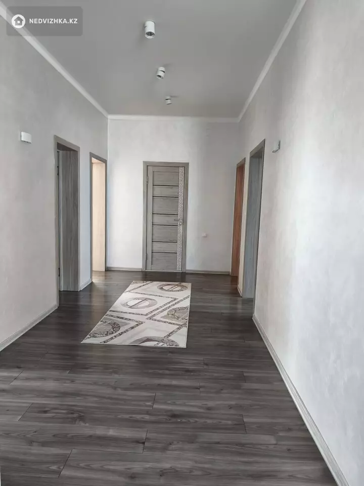 4-комнатный дом, 5 соток, 145 м², фотография 5