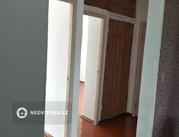 3-комнатная квартира, этаж 5 из 5, 67 м², миниатюра 7