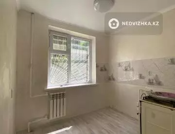 2-комнатная квартира, этаж 1 из 5, 45 м², миниатюра 1