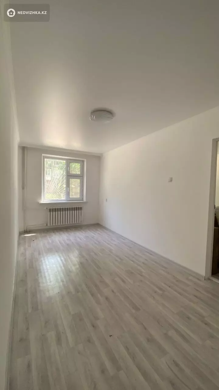 2-комнатная квартира, этаж 1 из 5, 45 м², фотография 5