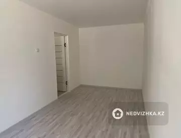 2-комнатная квартира, этаж 1 из 5, 45 м², миниатюра 11