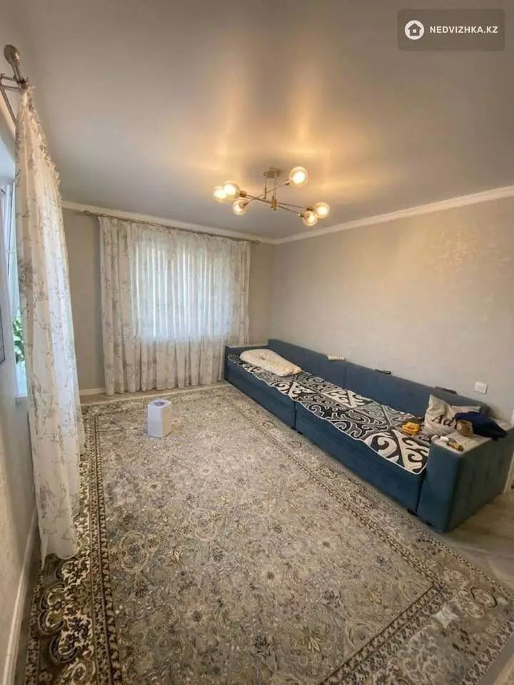 2-комнатная квартира, этаж 2 из 12, 55 м²