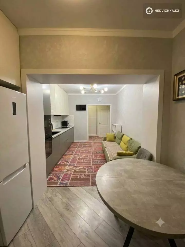 2-комнатная квартира, этаж 2 из 12, 55 м², фотография 5