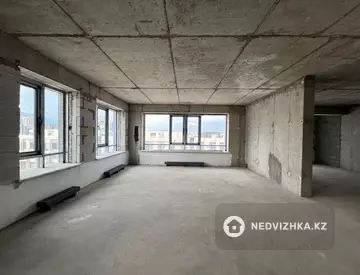 4-комнатная квартира, этаж 14 из 14, 167 м², миниатюра 3