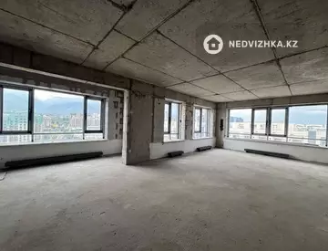 4-комнатная квартира, этаж 14 из 14, 167 м², миниатюра 1