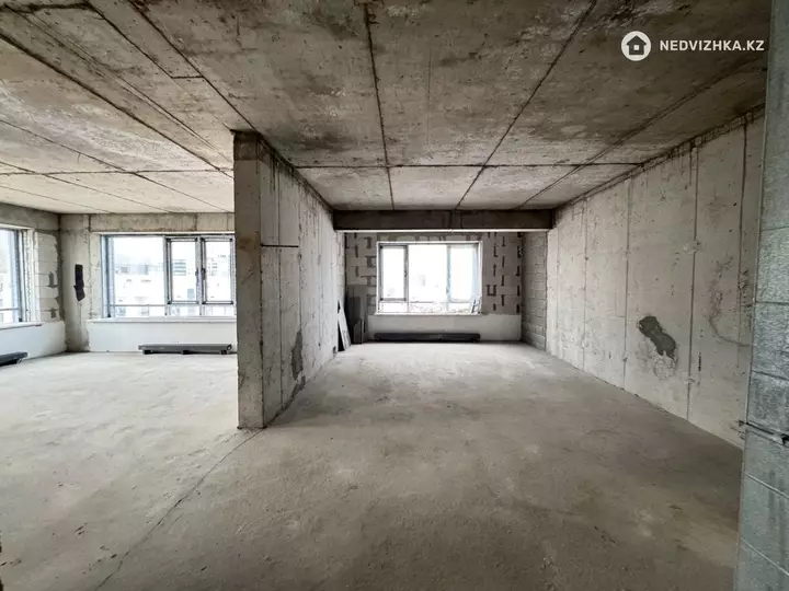 4-комнатная квартира, этаж 14 из 14, 167 м², фотография 5