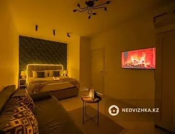 1-комнатная квартира, этаж 6 из 12, 40 м², Посуточно, миниатюра 4