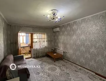 3-комнатная квартира, этаж 3 из 3, 75 м², миниатюра 2