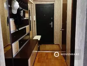 2-комнатная квартира, этаж 9 из 9, 58 м², миниатюра 6