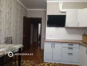 2-комнатная квартира, этаж 9 из 9, 58 м², миниатюра 8