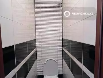 3-комнатная квартира, этаж 2 из 5, 59 м², миниатюра 12