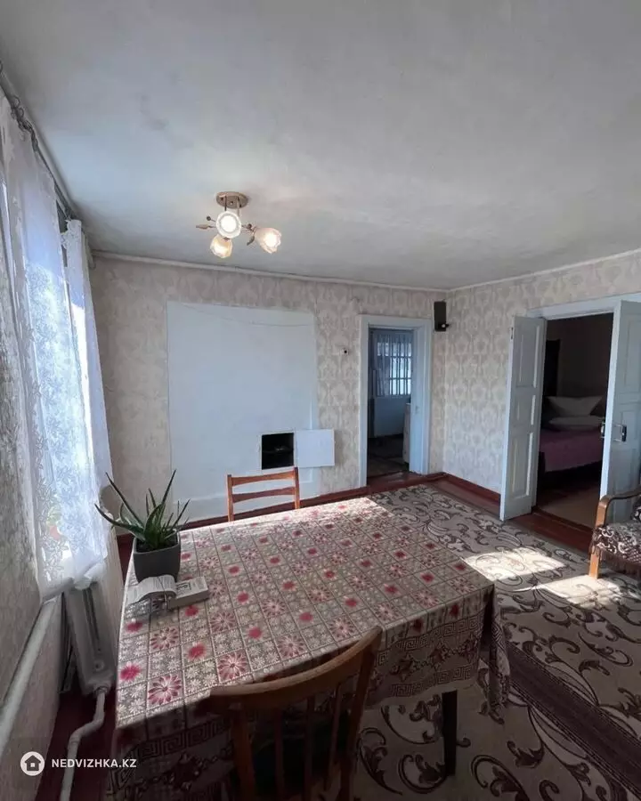 4-комнатный дом, 4.6 соток, 63 м², фотография 2