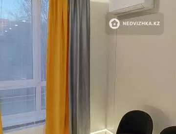 1-комнатная квартира, этаж 2 из 12, 45 м², На длительный срок, миниатюра 3