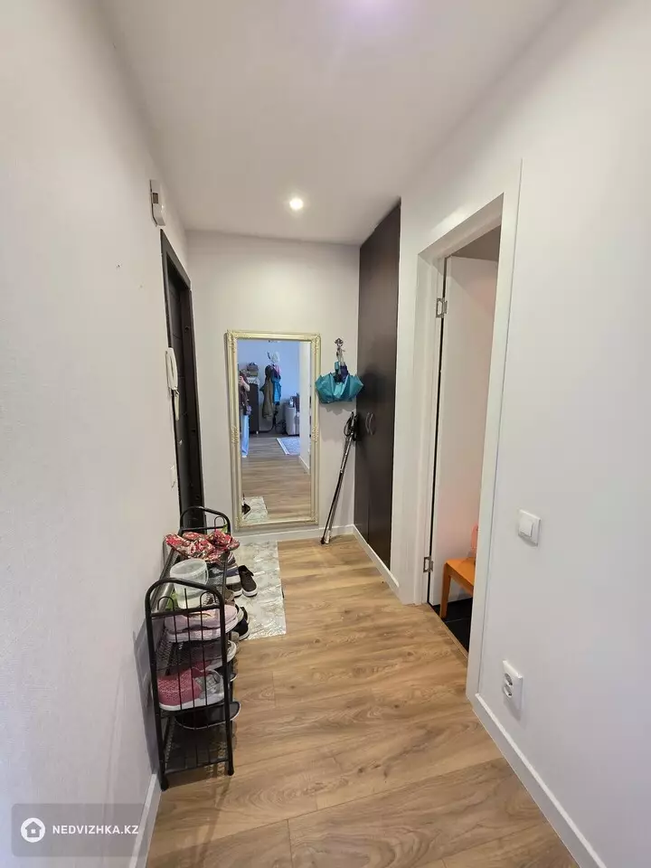 1-комнатная квартира, этаж 4 из 5, 32 м², фотография 3